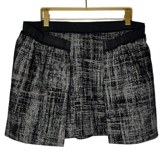 Milly Tweed Mini Skirt with Metallic Detail - Picture 1 of 8